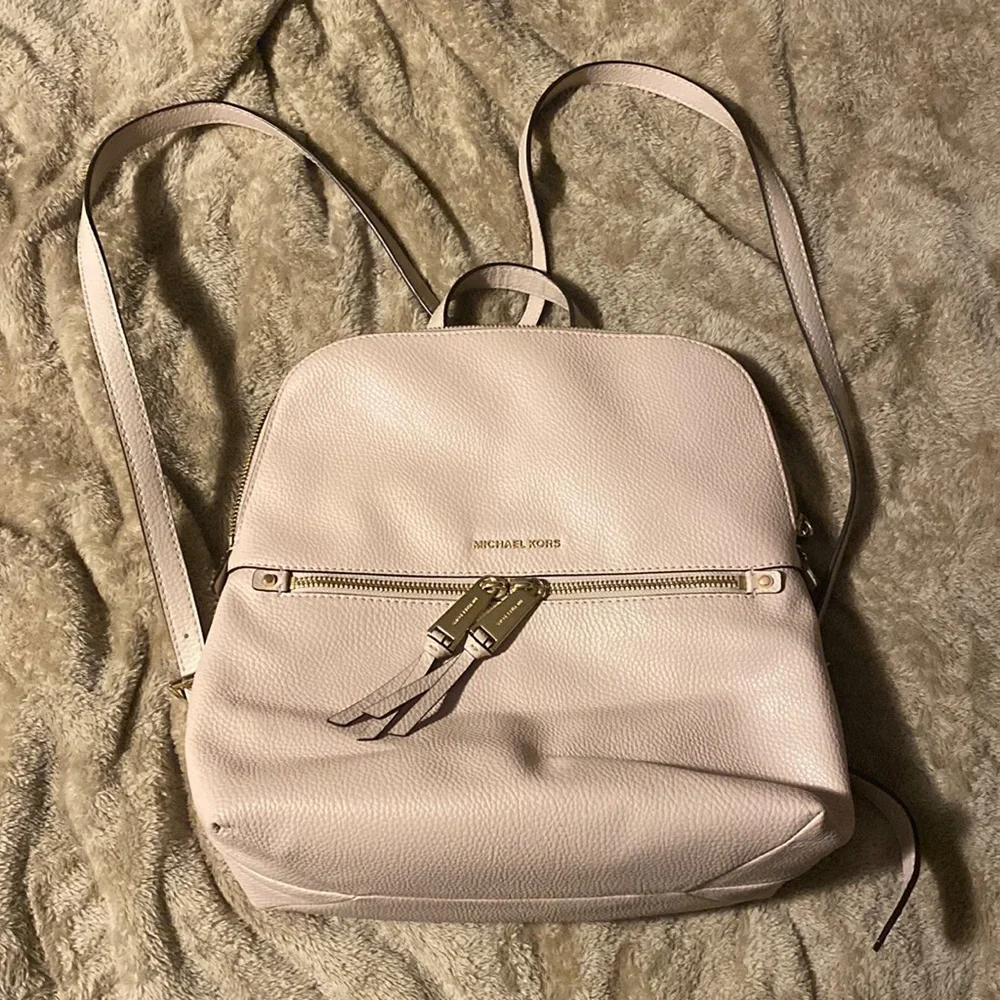 Michael Kors Rhea Backpack blush pink - Picture 1 of 6